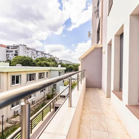 Summer Vibes * Burgas City